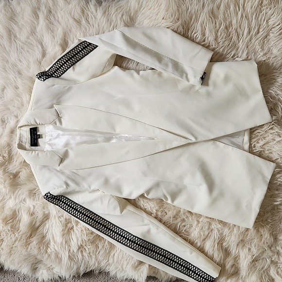 ASOS Paper Dolls black and white blazer - Picture 7 of 13